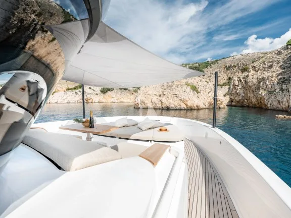 Image of KIMANI yacht #24