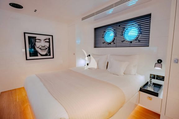 Carmen's Double cabin