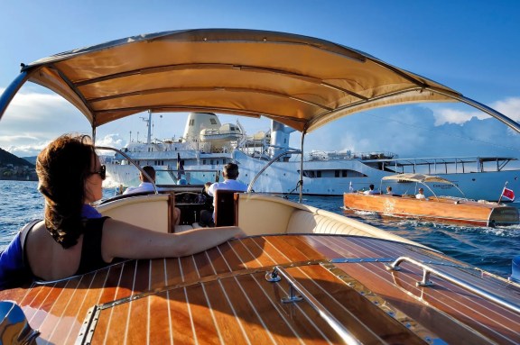 Image of CHRISTINA O yacht #9