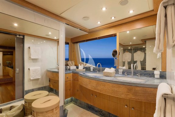 Bathroom of 2nd Master suite on Upper Deck