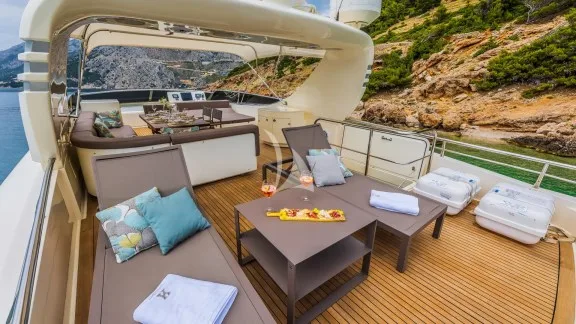 Image of KARISMA yacht #17