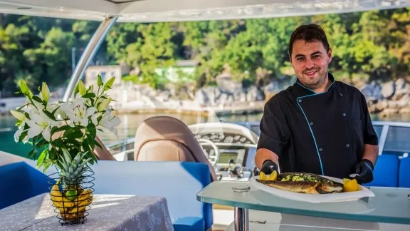 Image of THE BEST WAY yacht #26