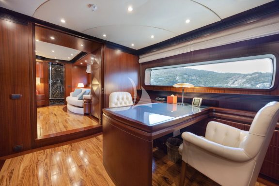 Master cabin desk