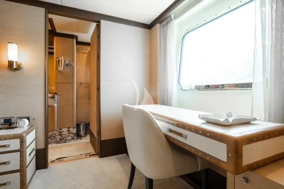 Image of NELA yacht #18
