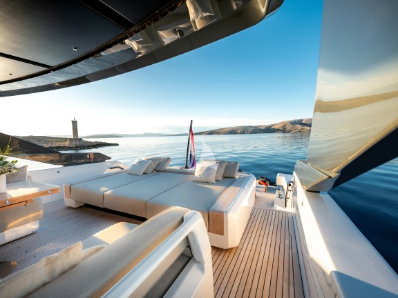Image of KIMANI yacht #11
