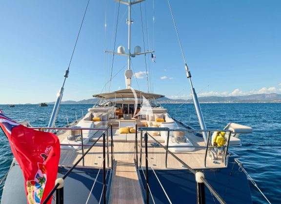 Image of GUILLEMOT yacht #5