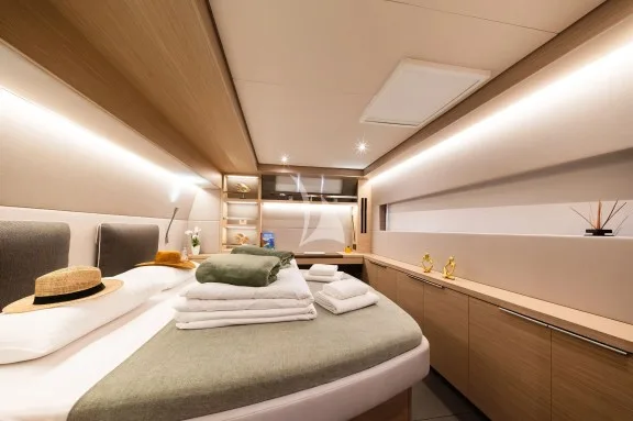 Image of LADY M yacht #21