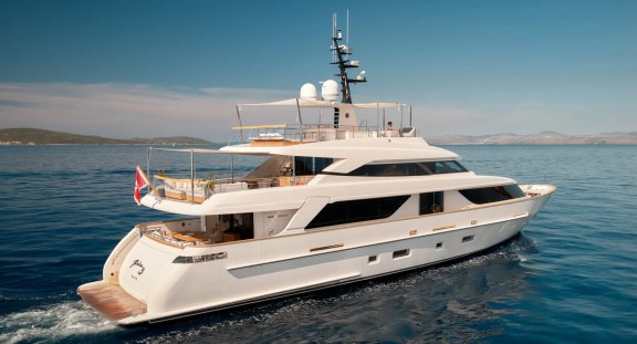 Image of ZULU 3 yacht #4