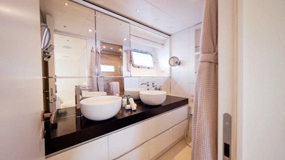 Double cabin en-suite