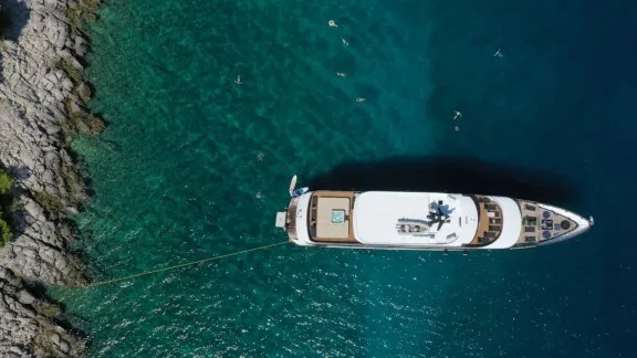 Image of NERA EXCELLENCE yacht #18