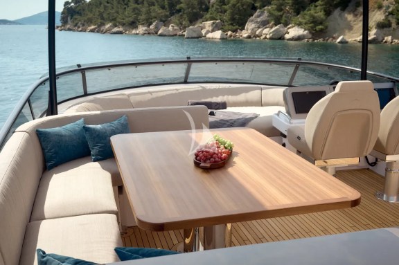 Image of PRINCESS KARLA (LAGOON 60) yacht #32