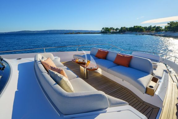 Bow lounge area
