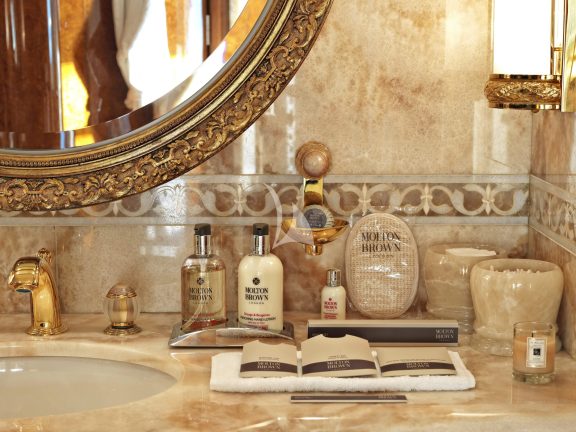 Bath - Amenities