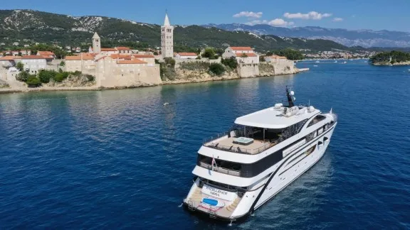 Image of NERA EXCELLENCE yacht #3