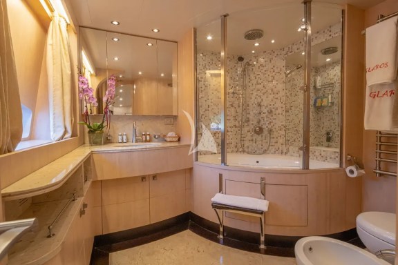 VIP Bath