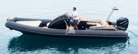 Luxury Grand ecort tender 9 mtrs