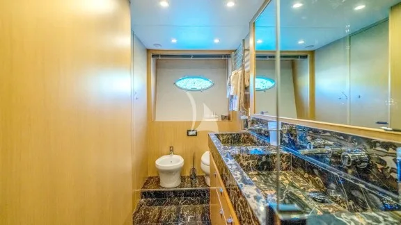 Master ensuite