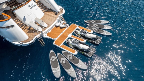 Image of BLACK SWAN yacht #36
