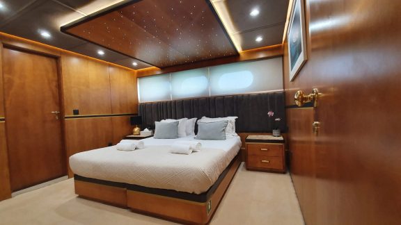 VIP double 1