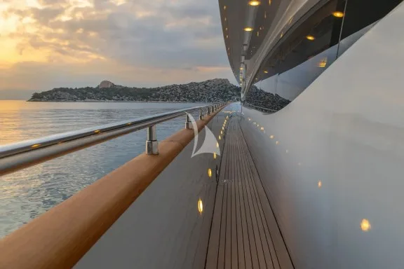 Image of GLAROS yacht #54