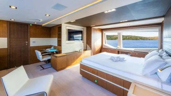 Image of MORNING STAR yacht #30