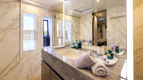 Master ensuite