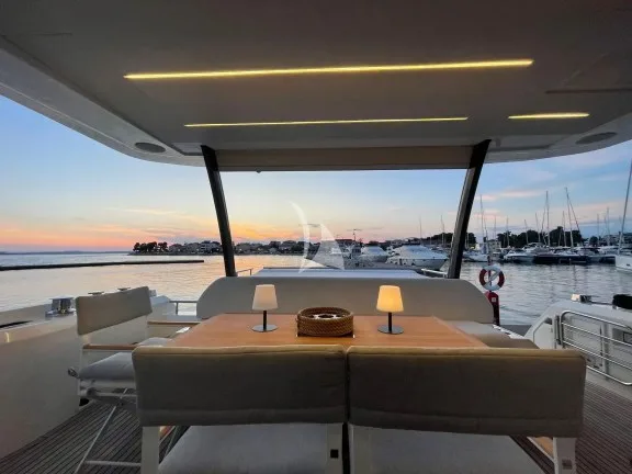Image of BAZINGA yacht #19