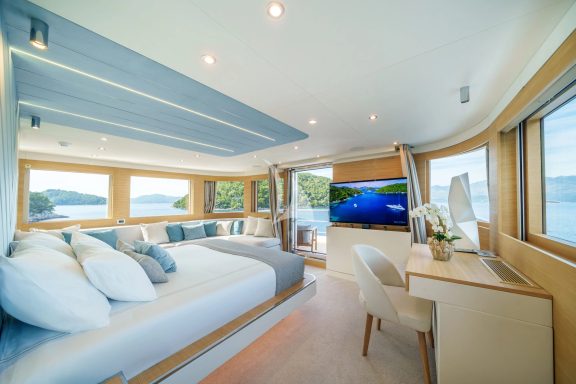 Image of Renata yacht #150