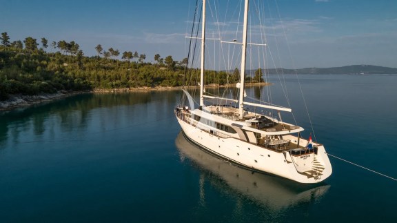 Image of NAVILUX yacht #3