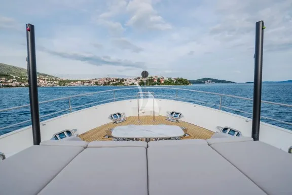 DREAM bow view