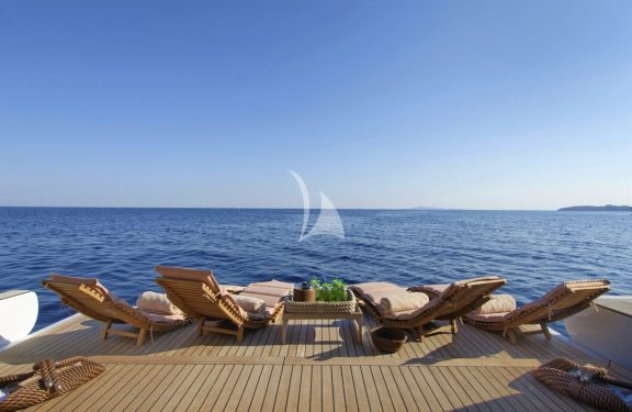 Beach Club with swimming platform (5 x 4.4m), sauna, shower & a wide range of gym equipment (36 sq.meters total)