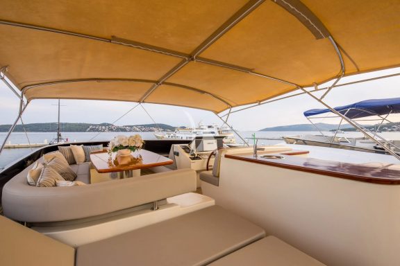 Image of LADY LONA yacht #29