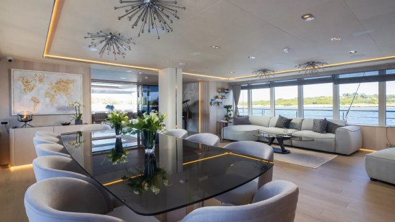 saloon