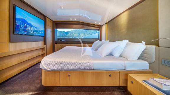 Image of IVA yacht #23