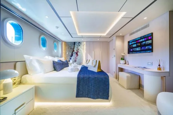 Guest suite