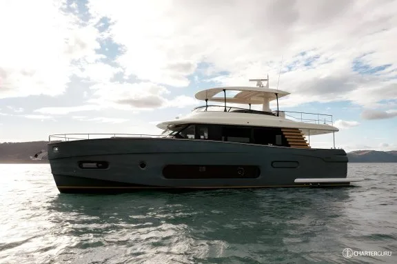 Azimut Maghellano 66
