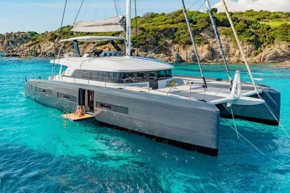 Catamarans for charter