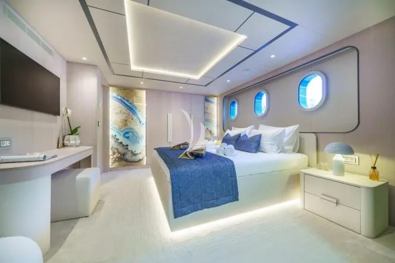 Guest suite