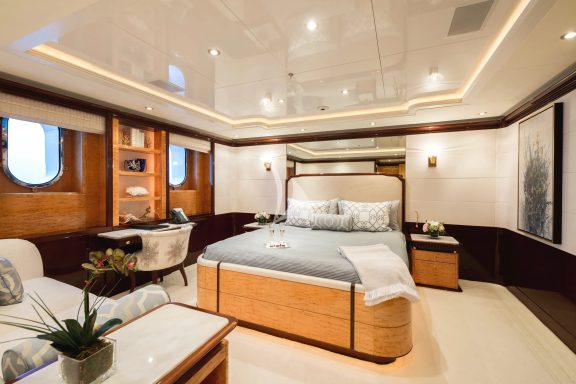 King Guest Stateroom, lower deck