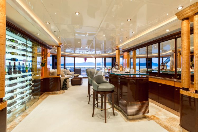 Main Salon Bar