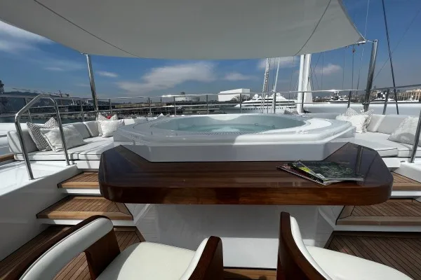 EMERALD superyacht charter in Croatia