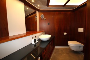 Real Yacht Image from Review