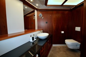 Real Yacht Image from Review