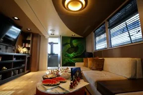 Real Yacht Image from Review