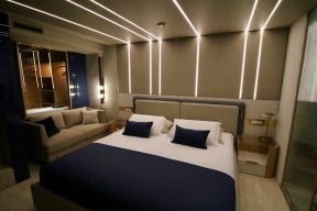 Real Yacht Image from Review