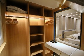 Real Yacht Image from Review