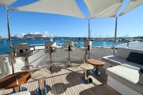 Real Yacht Image from Review