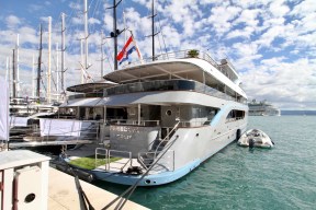 Real Yacht Image from Review