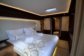 Real Yacht Image from Review