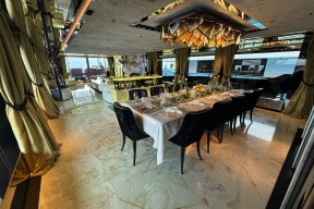 Real Yacht Image from Review